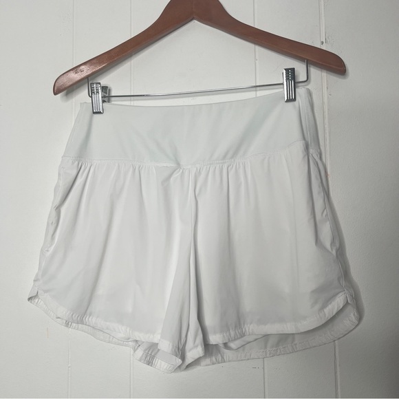 Spyder Pants - Spyder Active Women's White Athletic Shorts Lined Size M